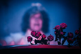 1 O Que é Invisível, Carlos Gomes