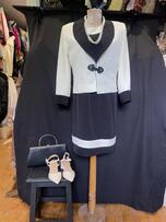 Sapatos salto médio  brancos